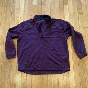 Uunder Armor sweater